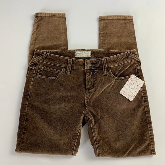 Free People Denim - FREE PEOPLE GORGEOUS Brown Velvet Crop Jean 26 NWT